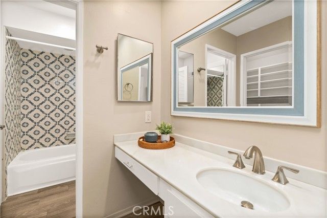 2508 Navarra Drive 423, Carlsbad, CA 92009