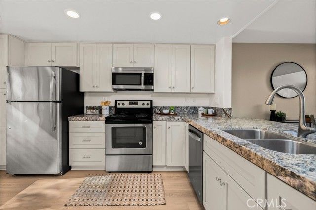 2508 Navarra Drive 423, Carlsbad, CA 92009