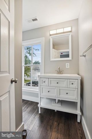 305 WILLIS ST, Cambridge, MD 21613