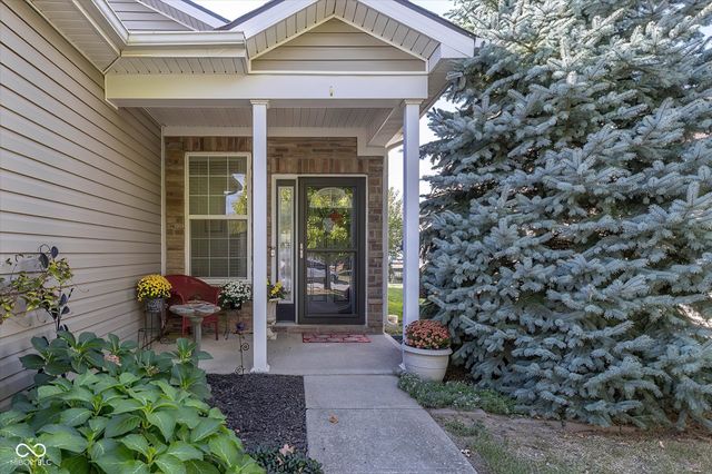 3812 Dusty Sands Road, Whitestown, IN 46075