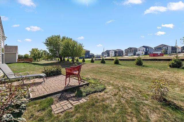 3812 Dusty Sands Road, Whitestown, IN 46075