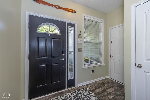 3812 Dusty Sands Road, Whitestown, IN 46075