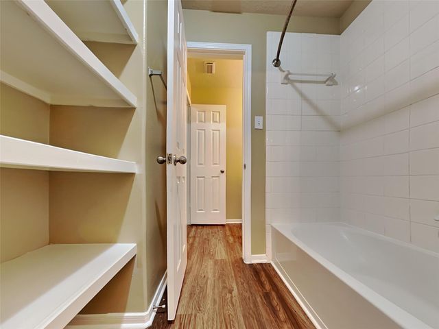 19002 Bressingham Drive, Tomball, TX 77375