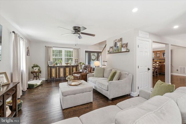 20 N CERVETTO RD, Little Egg Harbor Twp, NJ 08087
