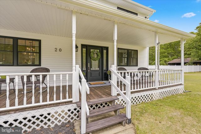 20 N CERVETTO RD, Little Egg Harbor Twp, NJ 08087