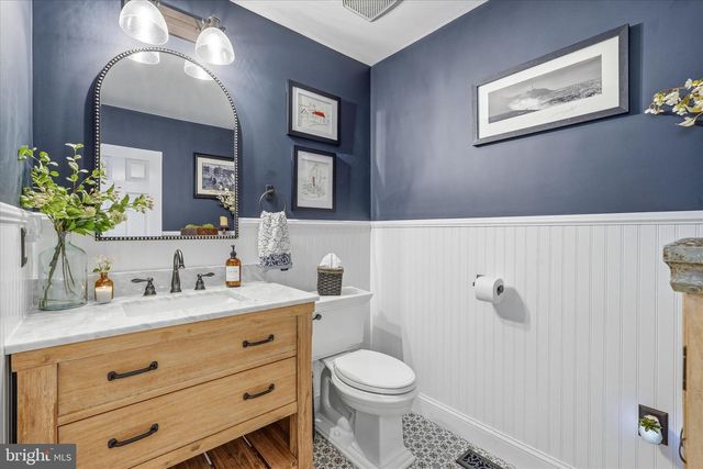 20 N CERVETTO RD, Little Egg Harbor Twp, NJ 08087