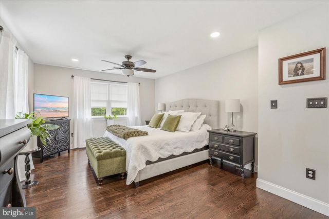 20 N CERVETTO RD, Little Egg Harbor Twp, NJ 08087