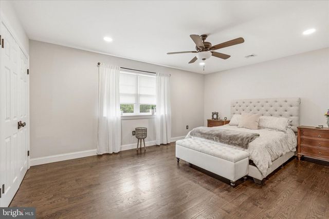 20 N CERVETTO RD, Little Egg Harbor Twp, NJ 08087