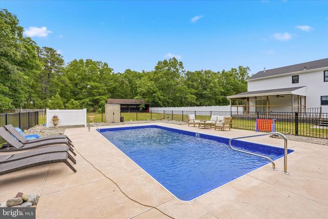 20 N CERVETTO RD, Little Egg Harbor Twp, NJ 08087