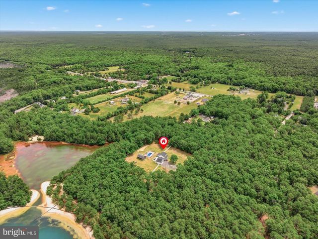 20 N CERVETTO RD, Little Egg Harbor Twp, NJ 08087