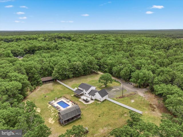 20 N CERVETTO RD, Little Egg Harbor Twp, NJ 08087