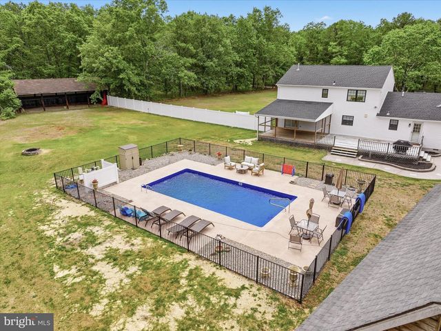 20 N CERVETTO RD, Little Egg Harbor Twp, NJ 08087