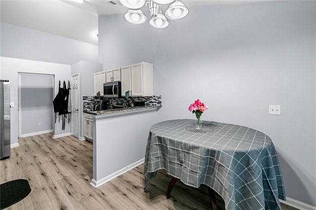 823 Langley View Court, Loganville, GA 30052