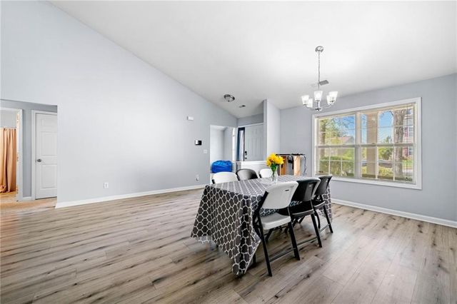 823 Langley View Court, Loganville, GA 30052