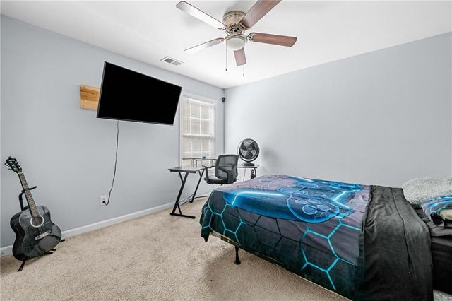 823 Langley View Court, Loganville, GA 30052
