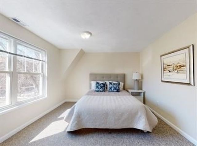 137 Glenville Ave 2, Boston, MA 02134