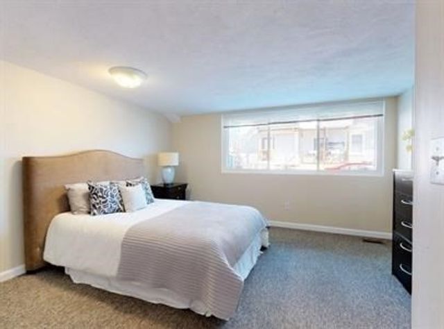 137 Glenville Ave 2, Boston, MA 02134