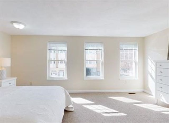 137 Glenville Ave 2, Boston, MA 02134