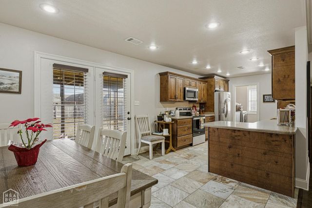 6044 Prairie Meadows Drive, Jonesboro, AR 72404