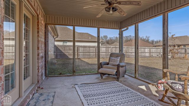 6044 Prairie Meadows Drive, Jonesboro, AR 72404