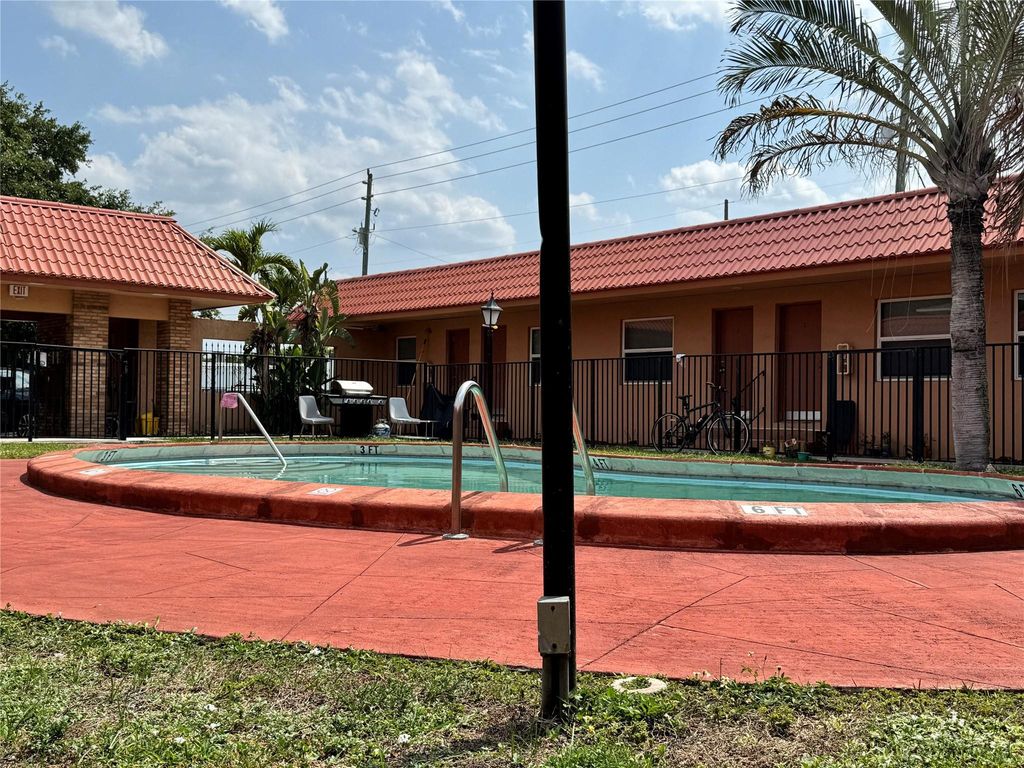 2037 Madison Street 2, Hollywood, FL 33020