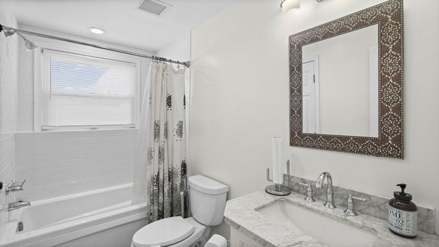 8930 PARLO RD, Baltimore, MD 21236