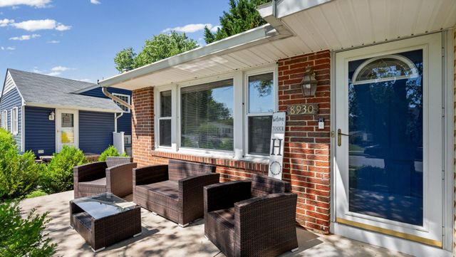 8930 PARLO RD, Baltimore, MD 21236