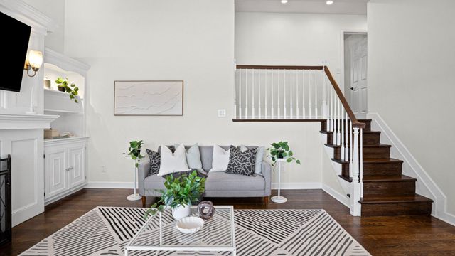 8930 PARLO RD, Baltimore, MD 21236