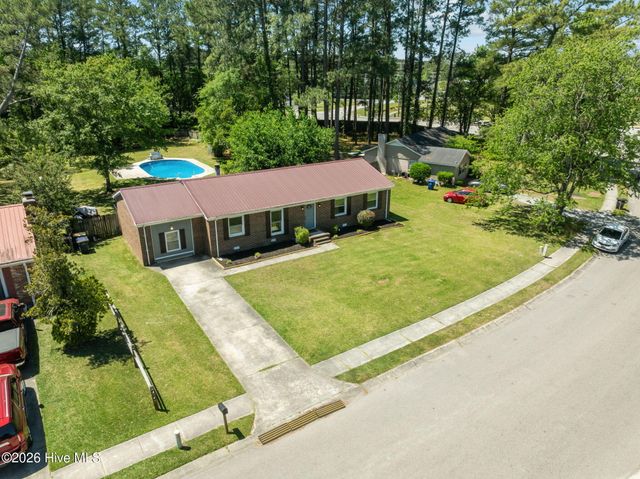 905 Winchester Road, Jacksonville, NC 28546
