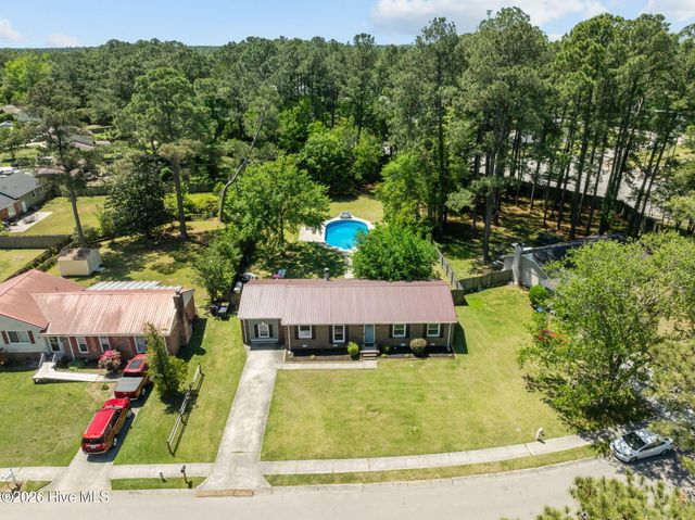 905 Winchester Road, Jacksonville, NC 28546