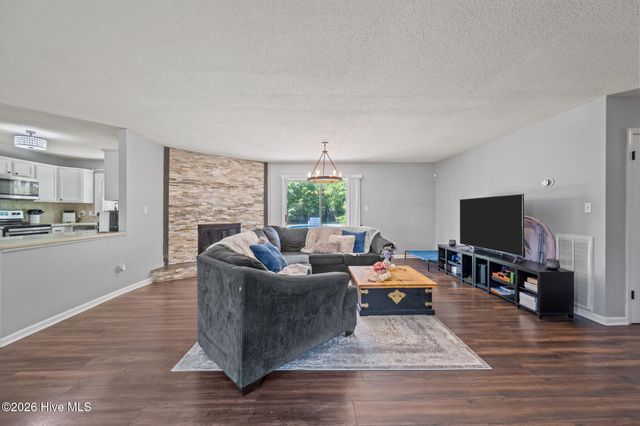 905 Winchester Road, Jacksonville, NC 28546