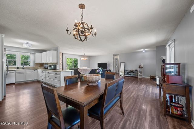 905 Winchester Road, Jacksonville, NC 28546