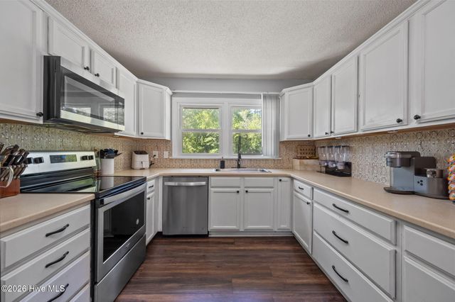 905 Winchester Road, Jacksonville, NC 28546