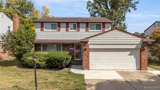 27156 Aberdeen Street, Southfield, MI 48076