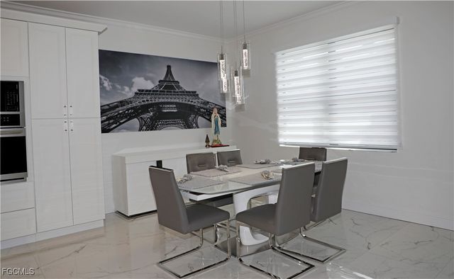 11888 Hickory Estate CIR, Fort Myers, FL 33913