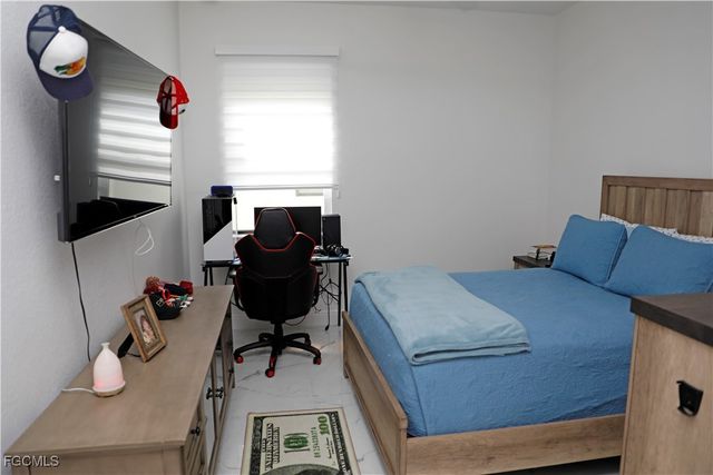 11888 Hickory Estate CIR, Fort Myers, FL 33913