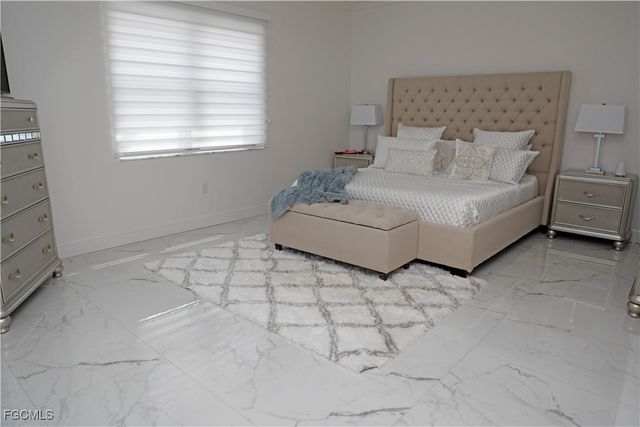 11888 Hickory Estate CIR, Fort Myers, FL 33913