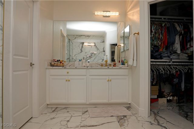 11888 Hickory Estate CIR, Fort Myers, FL 33913