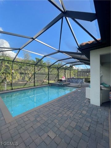 11888 Hickory Estate CIR, Fort Myers, FL 33913