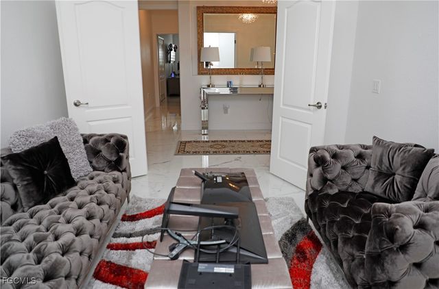 11888 Hickory Estate CIR, Fort Myers, FL 33913