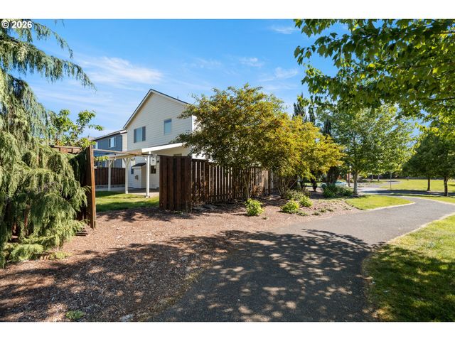 16197 Se JASPER Dr, Happy Valley, OR 97089