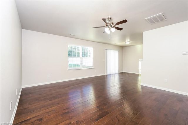 3960 Foliage Drive, Winston-salem, NC 27101