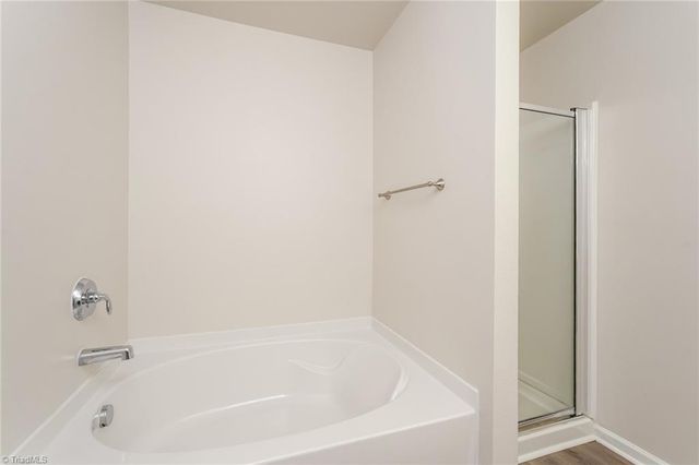 3960 Foliage Drive, Winston-salem, NC 27101