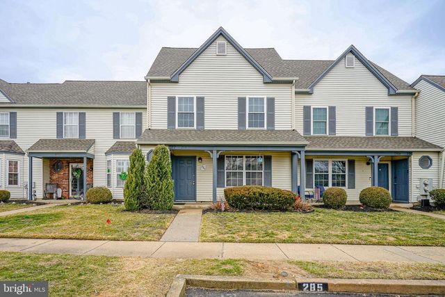 285 KNOLL DR, Blackwood, NJ 08012