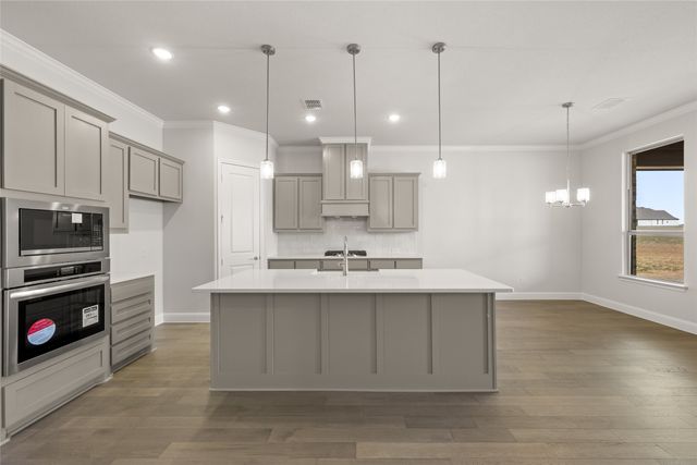 6013 Valley View Drive, Joshua, TX 76058