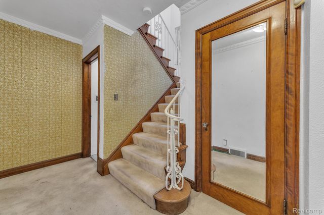 17371 Greenlawn Street, Detroit, MI 48221