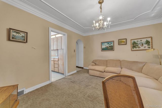 17371 Greenlawn Street, Detroit, MI 48221