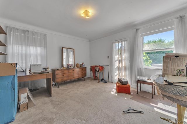 17371 Greenlawn Street, Detroit, MI 48221