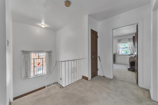 17371 Greenlawn Street, Detroit, MI 48221