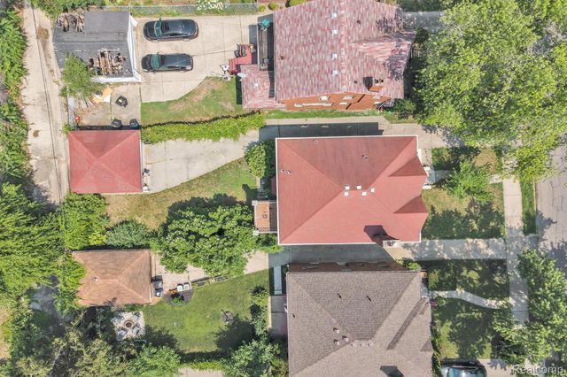 17371 Greenlawn Street, Detroit, MI 48221